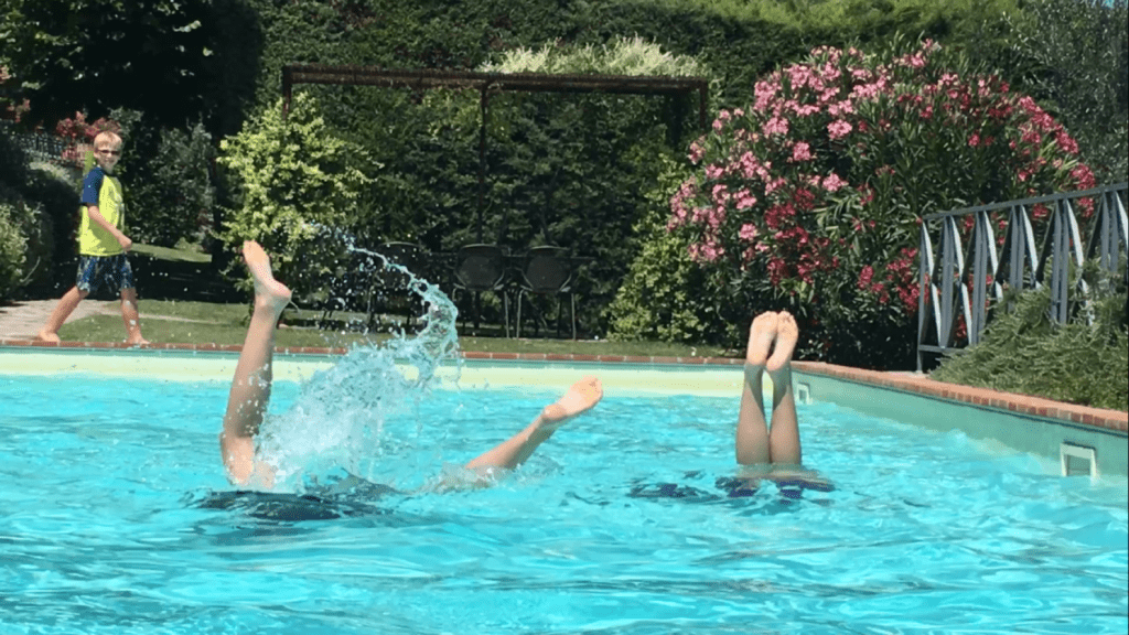 Handstand competition!